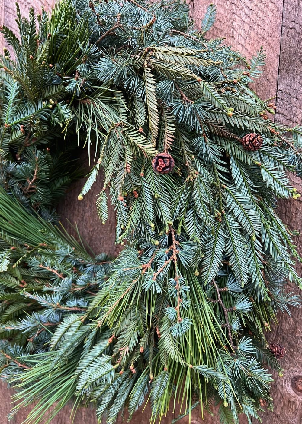 Heritage Greens Holiday Wreath - Image 5